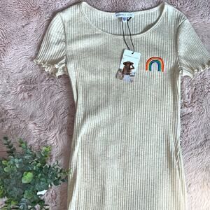 NWT Sincerely Jules Beige Ribbed Short Sleeve Embroidered Rainbow Dress MED